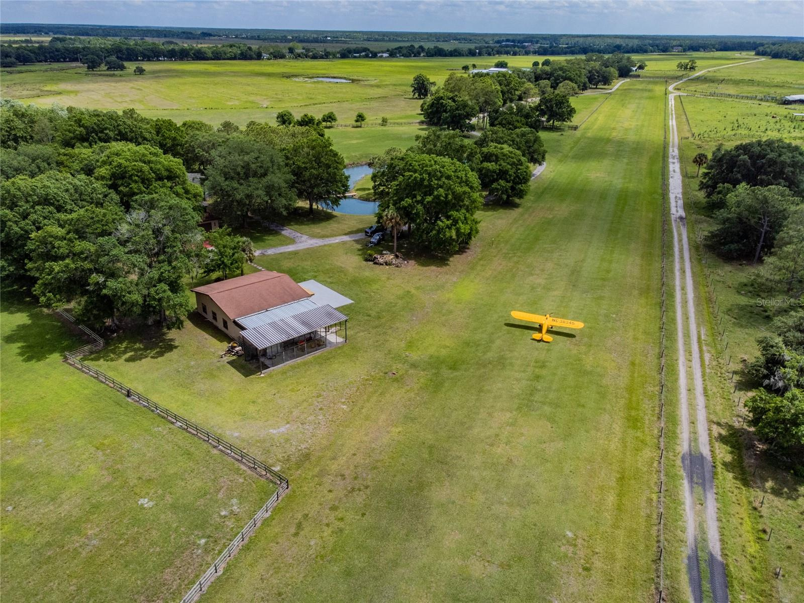 34 Acre Airstrip For Sale in Lakeland, FL $3,499,900 34 Acre Airstrip For Sale in Lakeland, FL $3,499,900