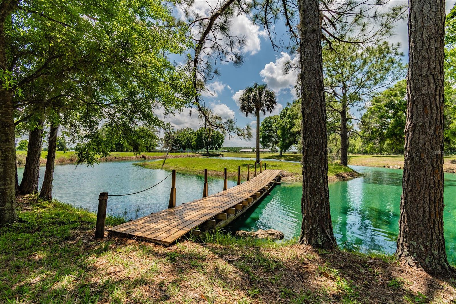 34 Acre Airstrip For Sale in Lakeland, FL $3,499,900 34 Acre Airstrip For Sale in Lakeland, FL $3,499,900